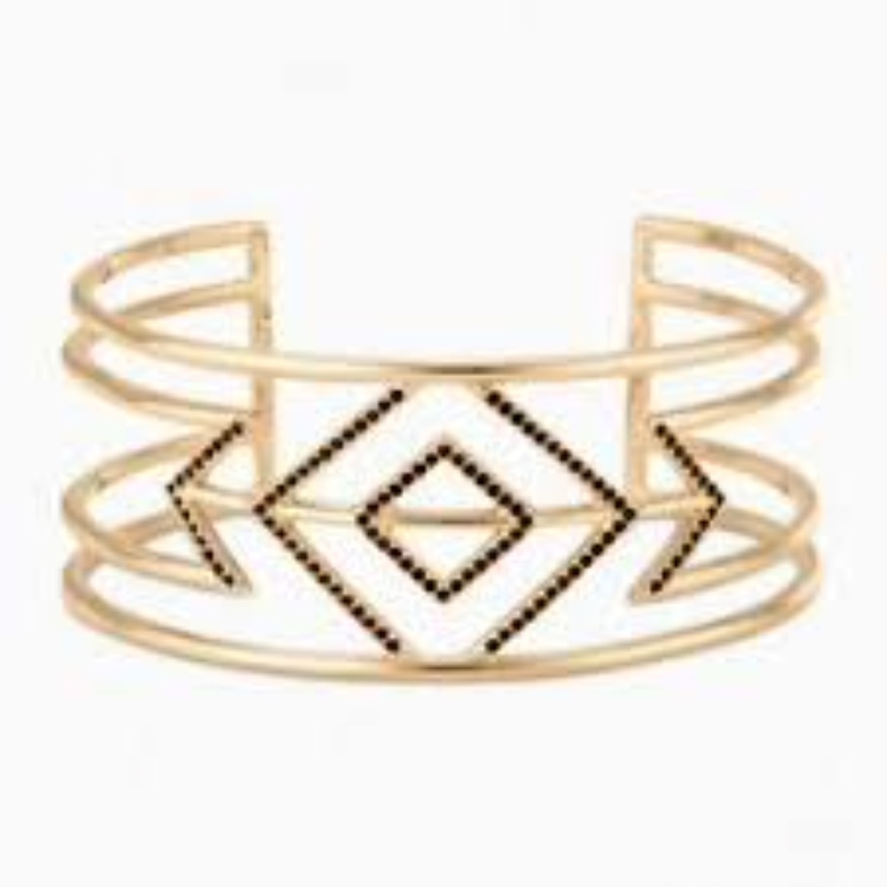 Stella & Dot | Pavé Sphinx Cuff in Gold and black